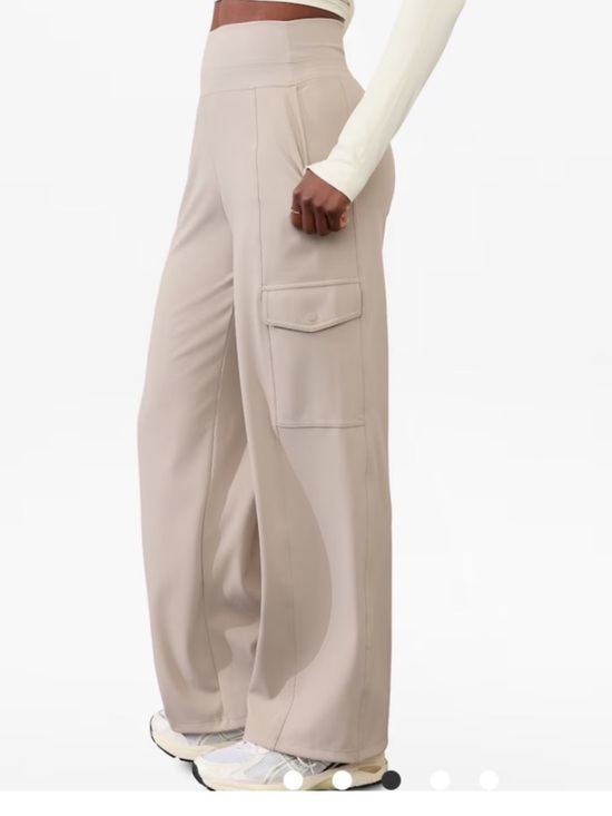 Athleta Pants - NWT! Athleta Venice Cargo Wide Leg Pant High Rise Taupe Sz.XS Casual Travel $119